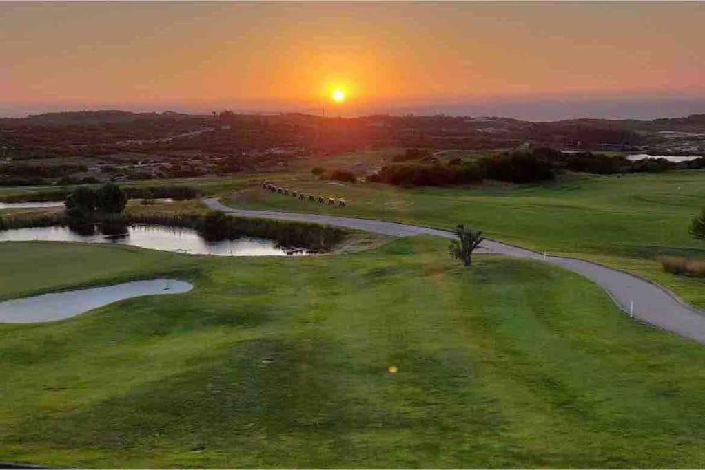 Ocean, Surf, Golf Private Villa With Pool Near Lagoon Casal do Narcizo المظهر الخارجي الصورة